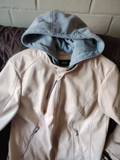 Chaqueta beige con cierre - miniatura 3