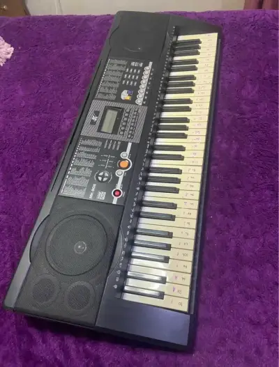 Teclado electrónico con soporte - miniatura 2