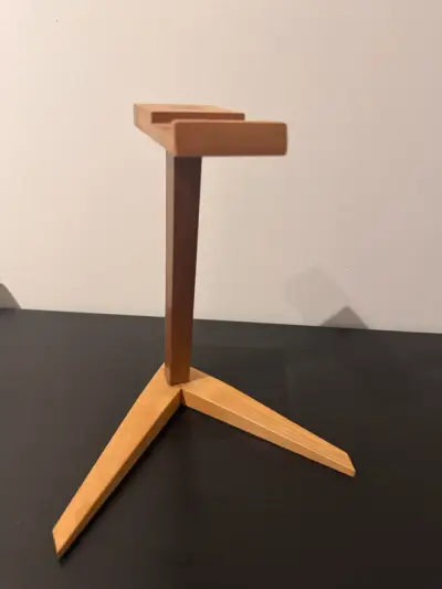 Soporte de madera para audífonos - miniatura 3