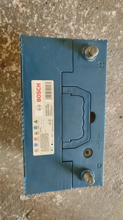 Batería Bosch S4 90D23R - miniatura 2