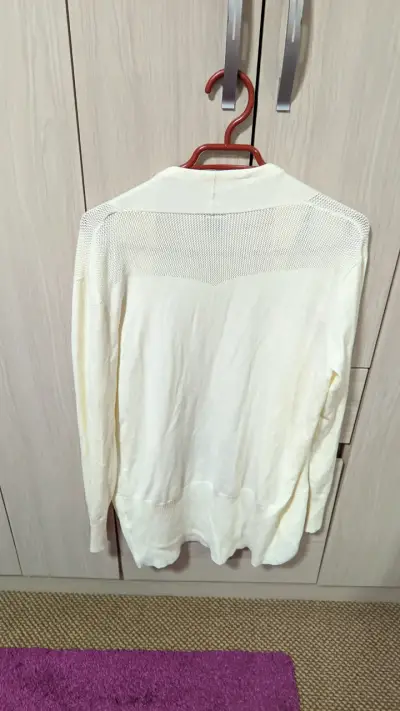 Cárdigan blanco marfil liviano iO L - miniatura 2