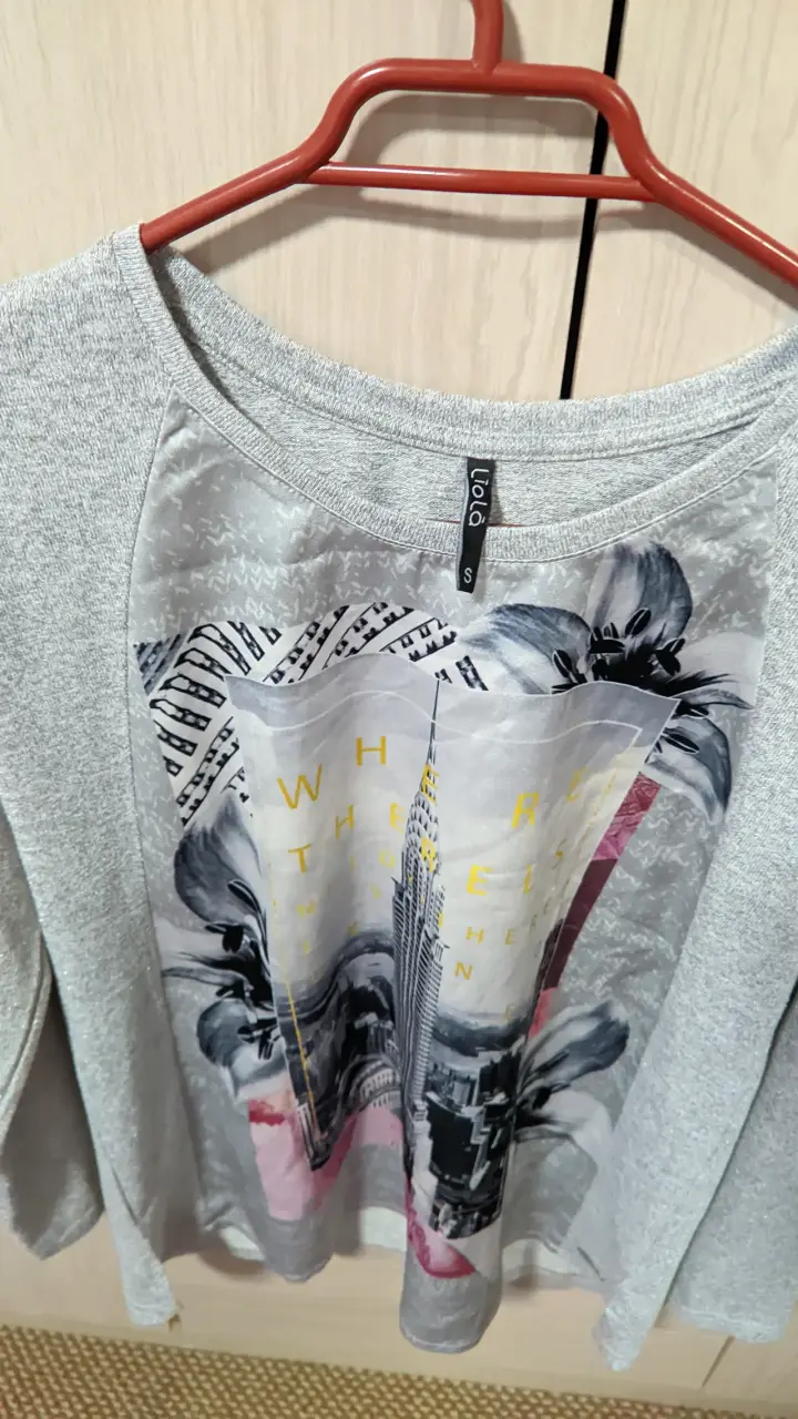 Polera gris con estampado Liolá S - 3