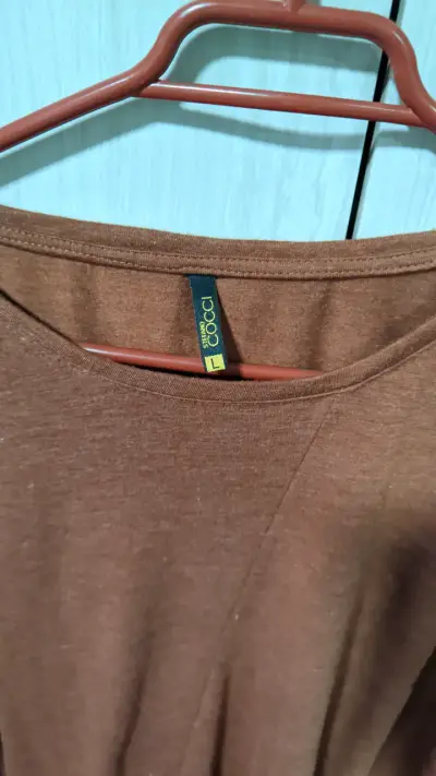 Polera marrón manga larga L - miniatura 3