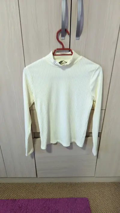 Suéter blanco de cuello alto S - miniatura 1
