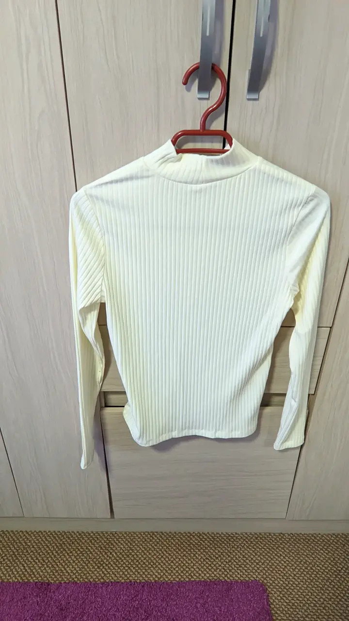 Suéter blanco de cuello alto S - 2