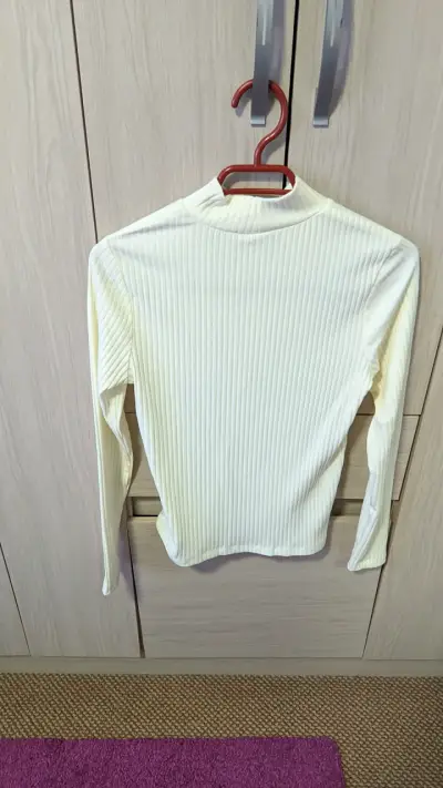 Suéter blanco de cuello alto S - miniatura 2