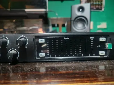 Interfaz de audio PreSonus Studio 1824c - miniatura 3
