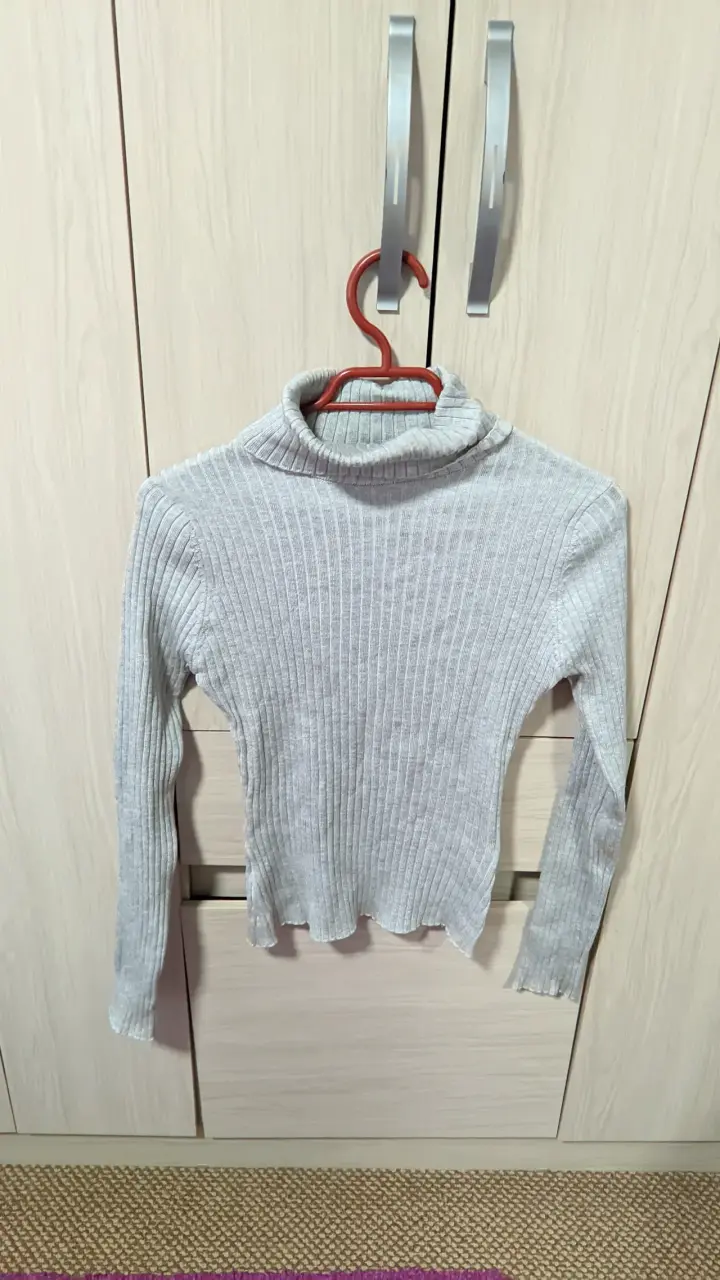 Suéter gris de cuello alto S - 1