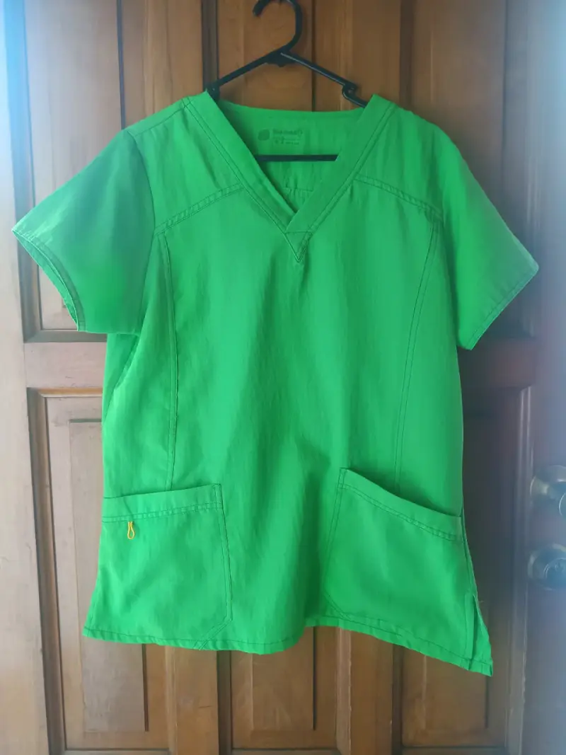Blusas médicas estampadas - 2