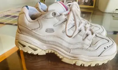 Zapatillas deportivas blancas - miniatura 1