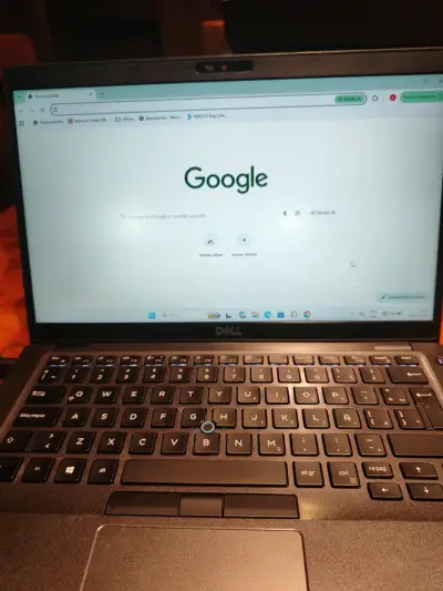 Notebook Dell en buen estado - miniatura 1