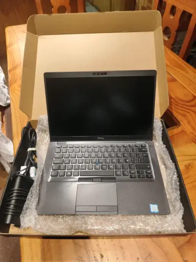 Notebook Dell en buen estado - miniatura 3