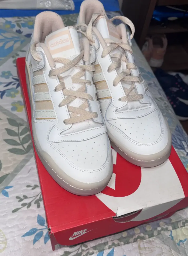 Zapatillas Adidas blancas - 3