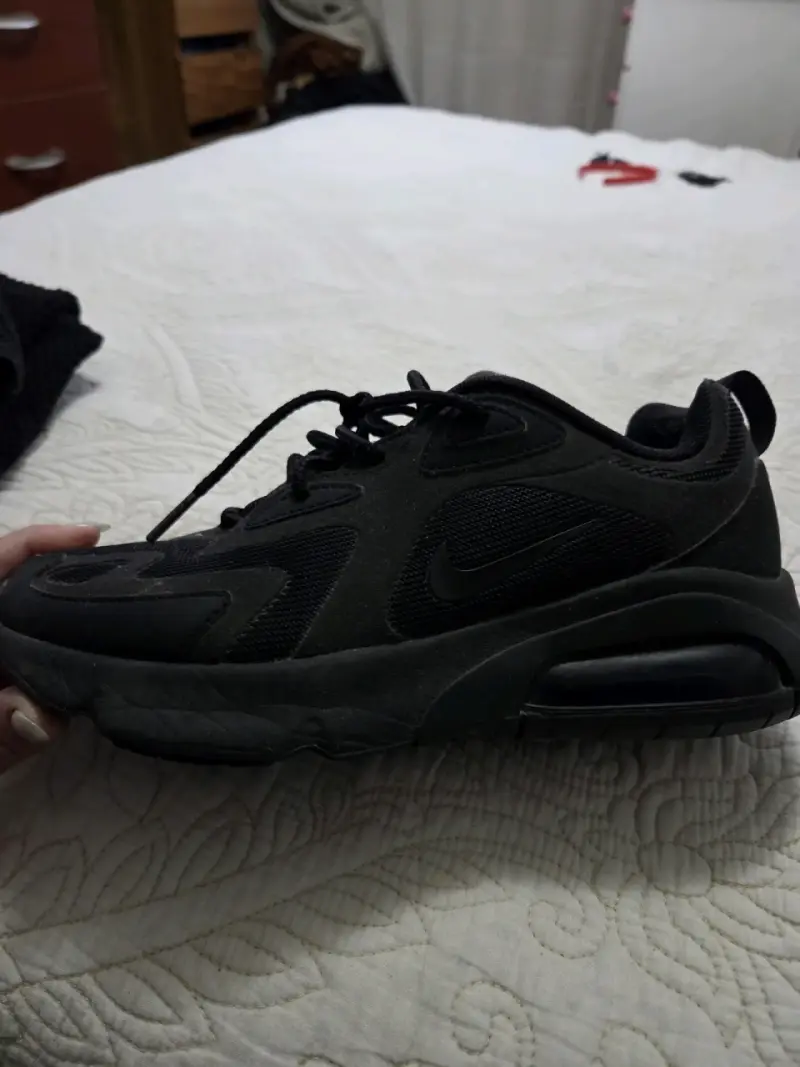 Zapatillas deportivas negras - 1