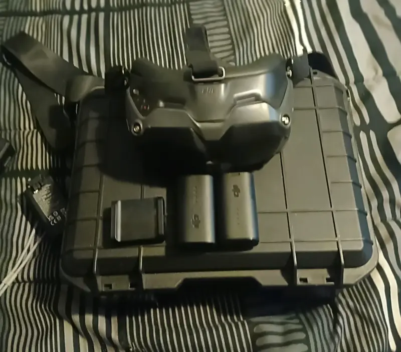 Dron DJI Avata Fly More Combo - 3