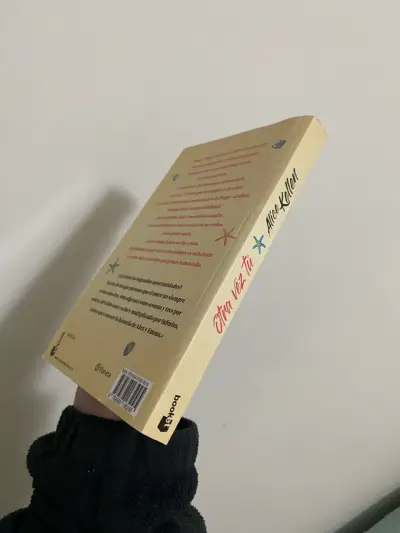 Libro 'Otra vez tú' de Alice Kellen - miniatura 3