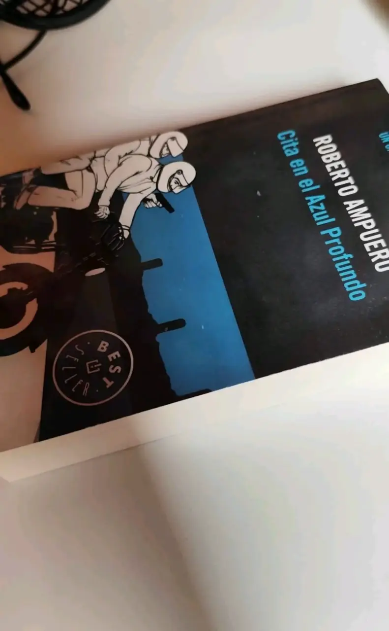 Libro Cita en el Azul Profundo - 2