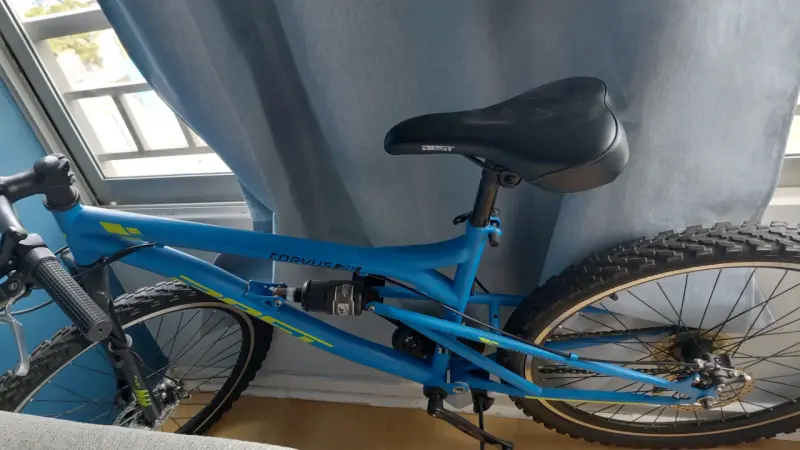 Bicicleta mountain bike azul