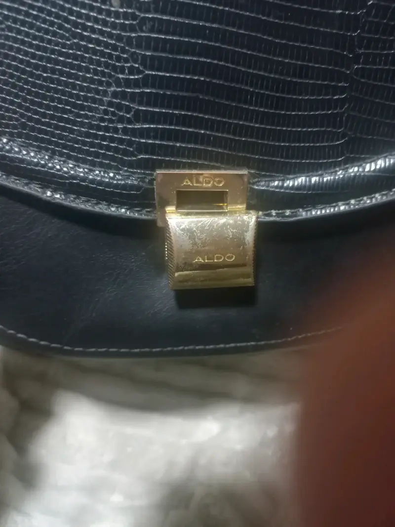Cartera negra pequeña Aldo - 4
