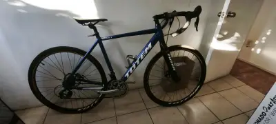Bicicleta de carretera Totem azul - miniatura 1