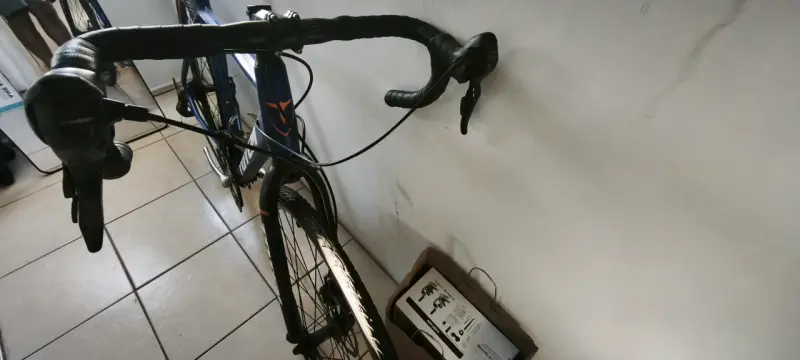 Bicicleta de carretera Totem azul - 3