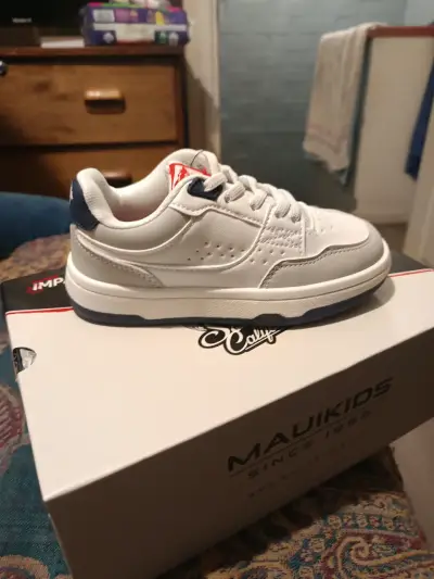 Zapatillas blancas de niño Maui Kids - miniatura 1
