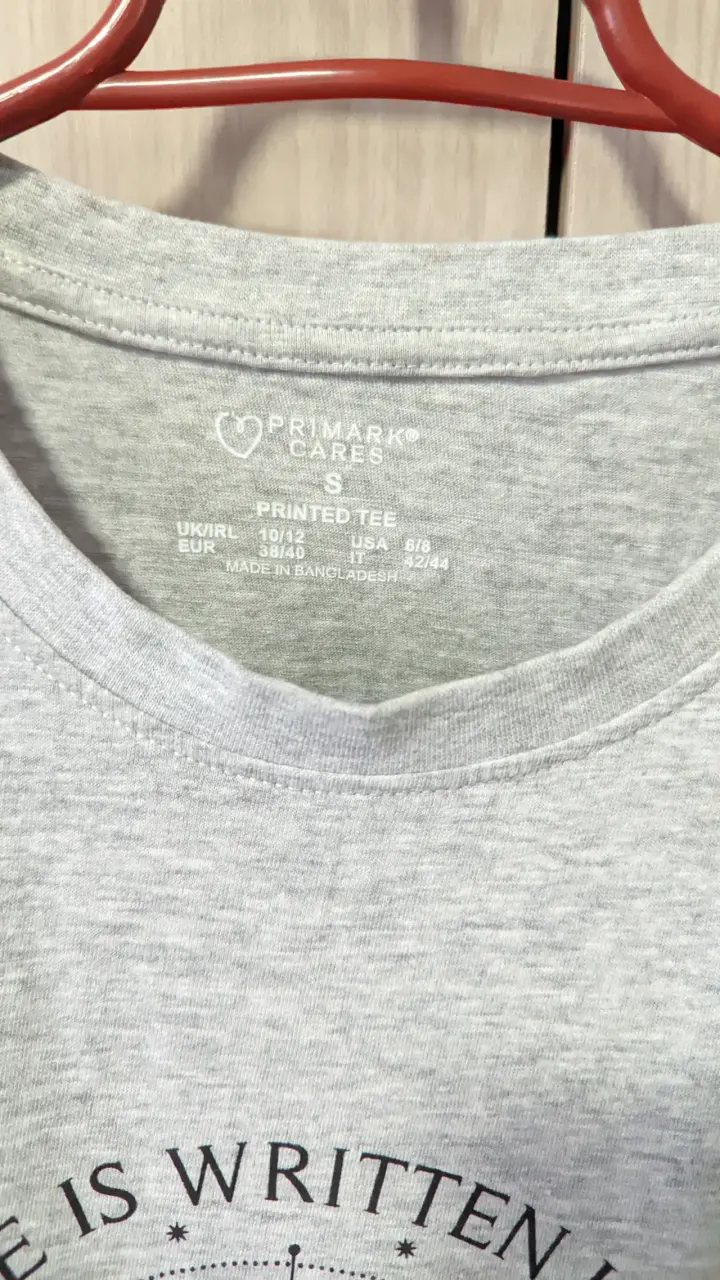 Polera gris estampado estelar S - 3