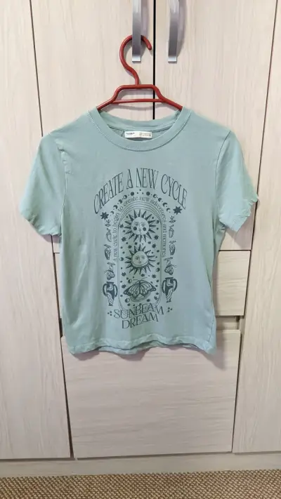 Polera Pull&Bear Verde Estampada S - miniatura 1