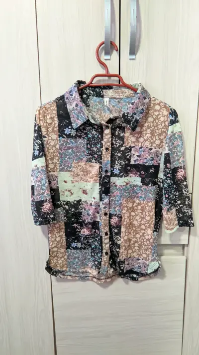 Blusa Floral Talla M - miniatura 1