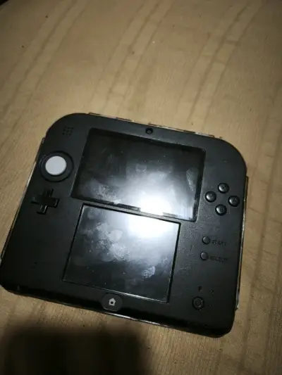Consola portátil 2DS usada - miniatura 1