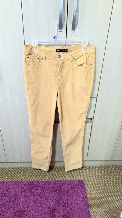 Pantalones beige de mujer cotelé 40 - miniatura 1