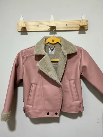 Chaqueta infantil rosada con forro - miniatura 1