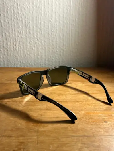Lentes de sol negros BOS - miniatura 2