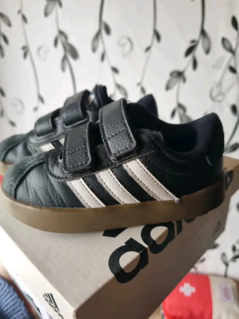 Zapatillas Adidas Court negras - 2