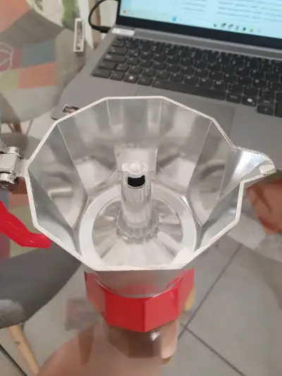 Cafetera Italiana roja de aluminio - miniatura 2