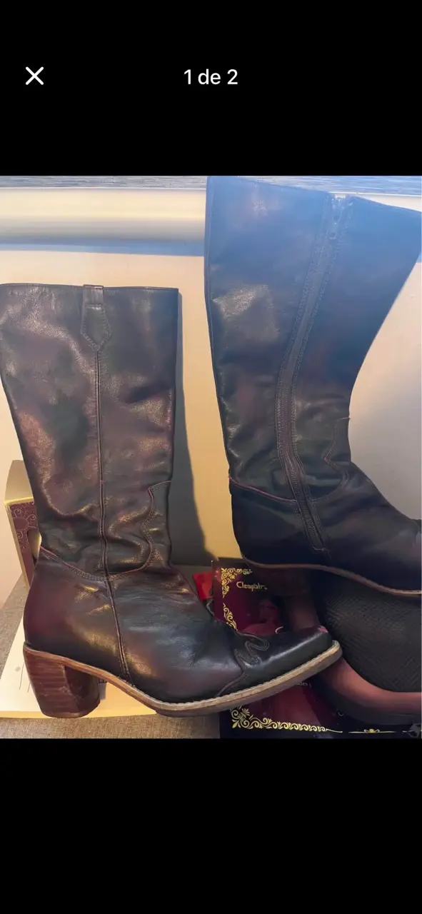 Botas de cuero burdeo