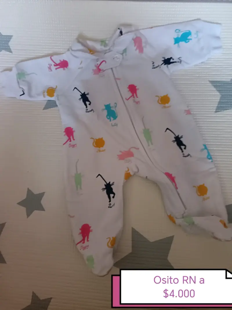 Enterito de bebé estampado