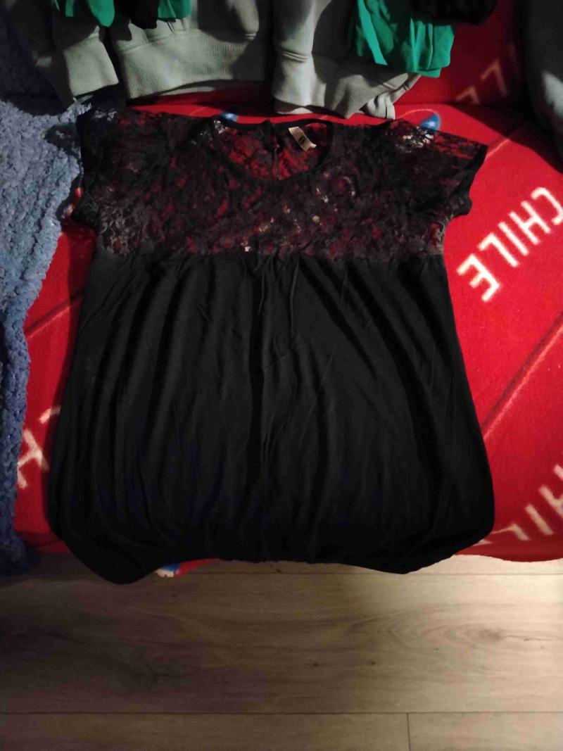Blusa negra encaje floral - 1
