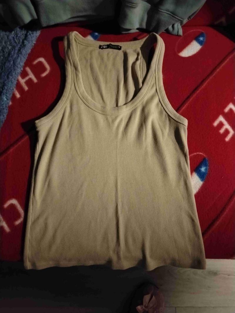 Polera sin mangas beige - 1