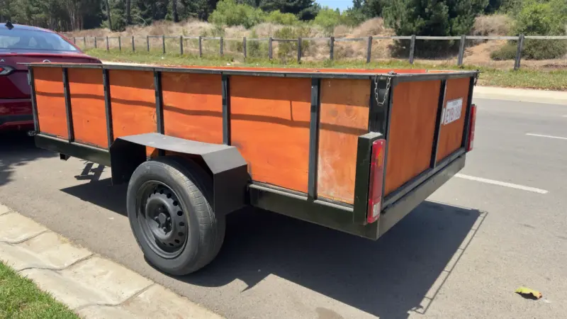 Arriendo Remolque de carga amplio - 4