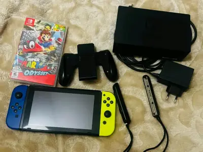 Consola Nintendo Switch v1 + accesorios y Odyssey - miniatura 2