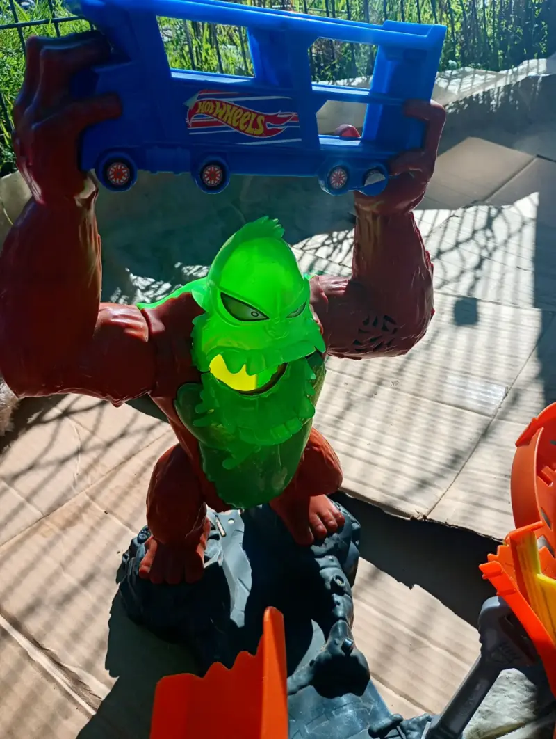Pista de hot wheels - 2