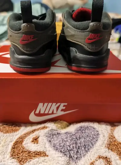 Zapatillas niños negras Jordan - miniatura 2