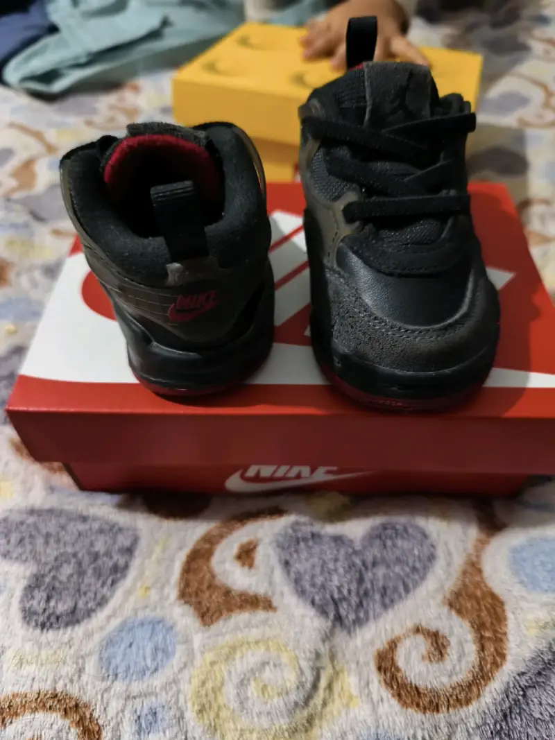 Zapatillas niños negras Jordan - 3