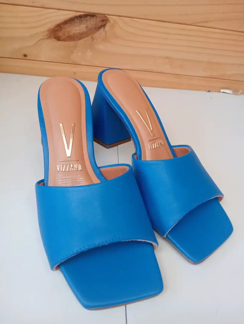 Sandalias azules con tacón Vizzano - 1