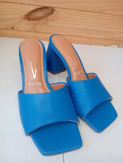 Sandalias azules con tacón Vizzano - miniatura 1