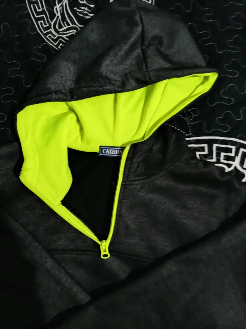 Polerón negro con cierre verde fluorescente - 5