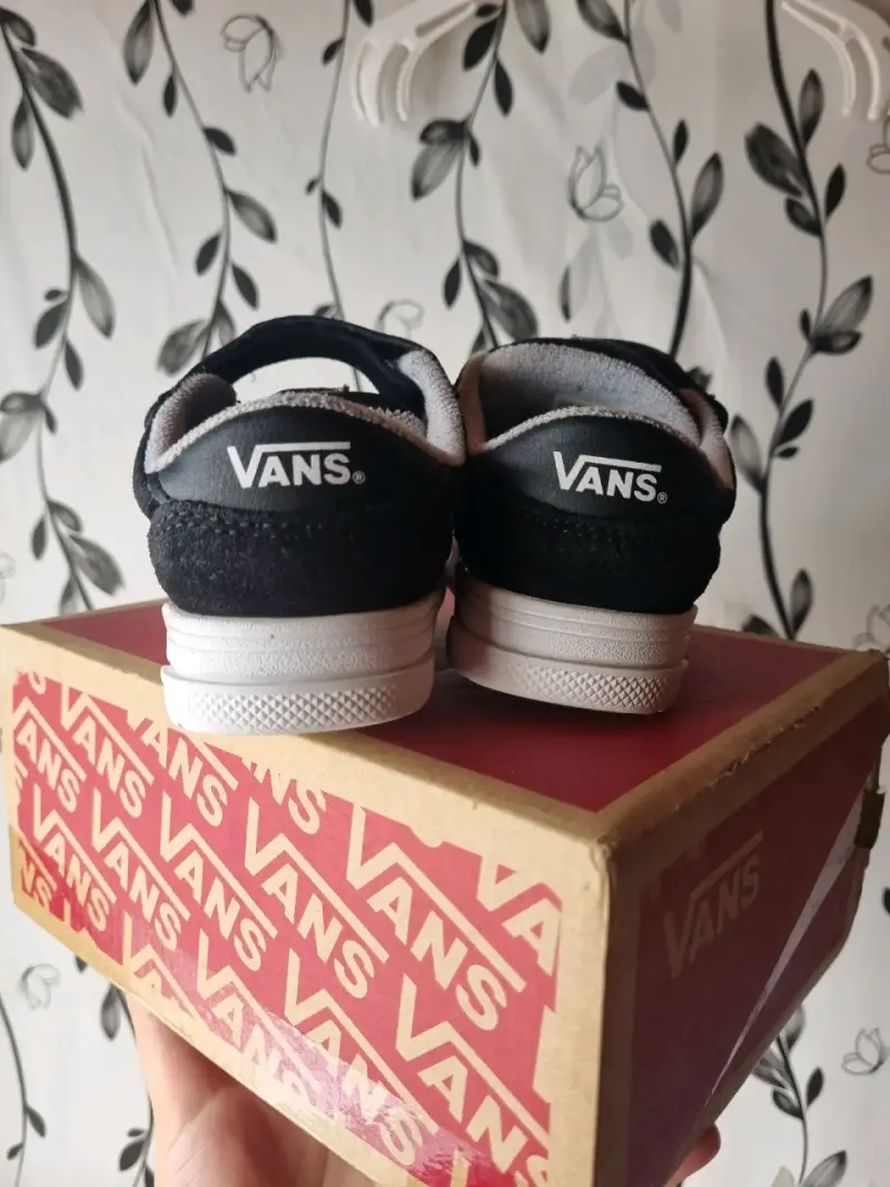 Zapatillas Vans negras para niños - 2
