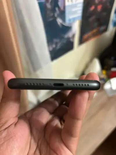 iPhone 11 - miniatura 4