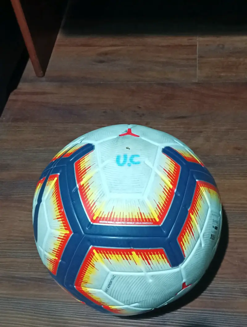 Balón Nike Merlin Anfp 2019 (autógrafo de UC) - 3